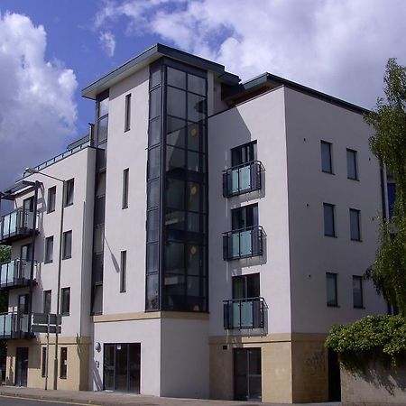 Cheltenham Plaza Apartments Ashchurch Exterior foto
